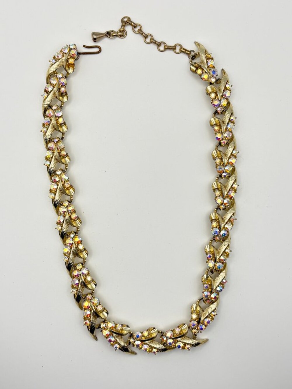 Vintage Gold Tone Aurora Borealis Rhinestone Leaf Choker Necklace 14 in